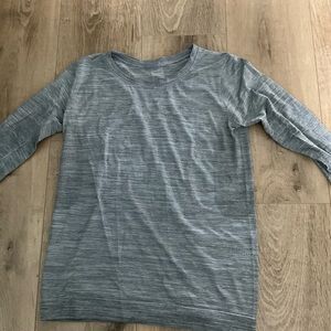 LuluLemon Swiftly Tech Long-Sleeve Shirt 2.0